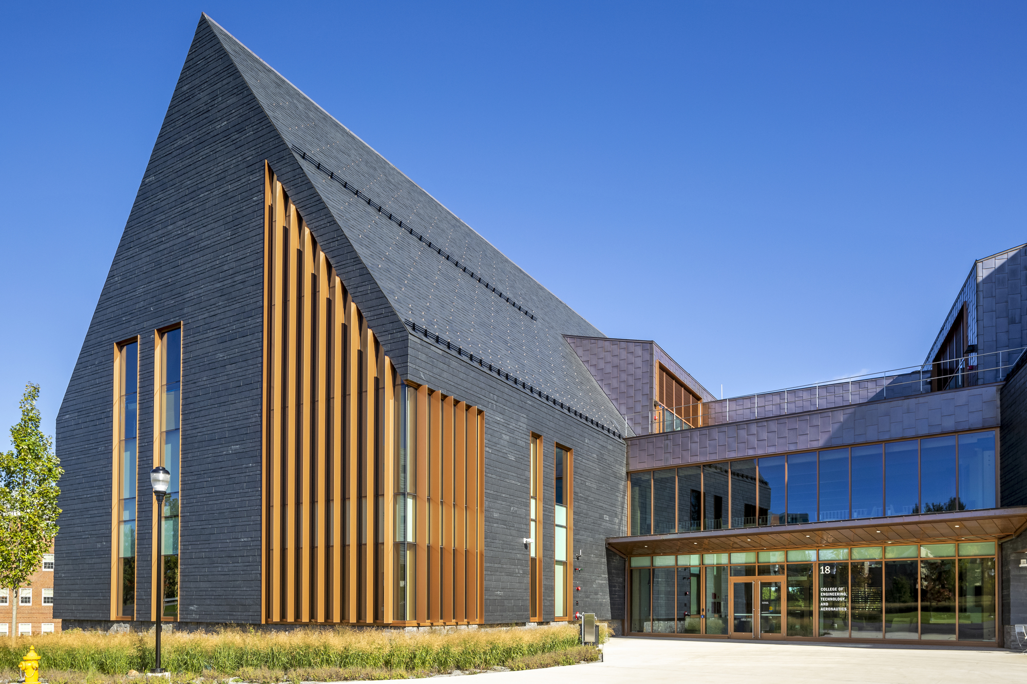 Roofing Trends: Exploring Modern Designs and Innovative Materials image